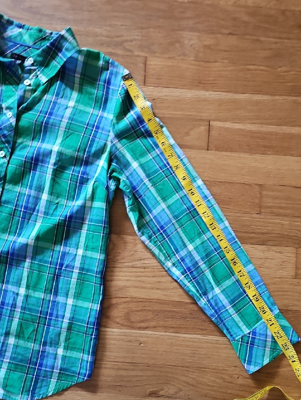 Talbot's Green Blue Plaid Long Sleeve Button Front Blouse Women's Size Medium - Picture 8 of 11